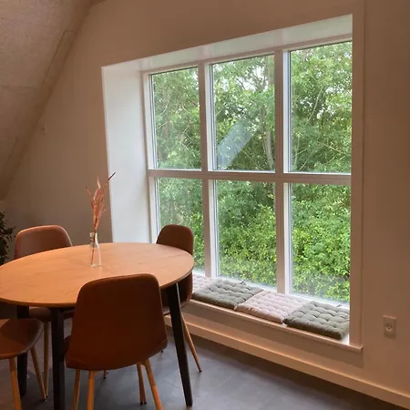 Летний дом Bed And Kitchen Варде
